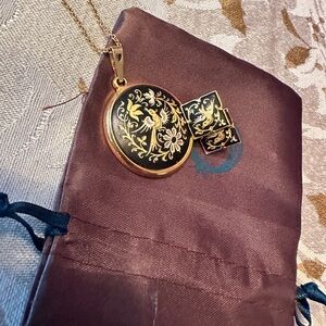 Elegant Gold and Black Spanish Damascene necklace and earrings